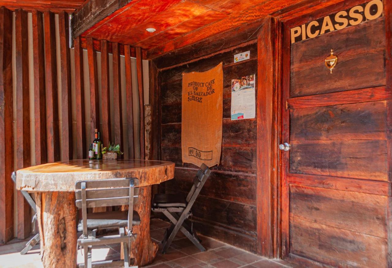 Villa Napoli Santa Ana Ngoại thất bức ảnh