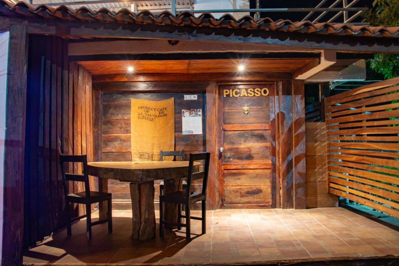 Villa Napoli Santa Ana Ngoại thất bức ảnh