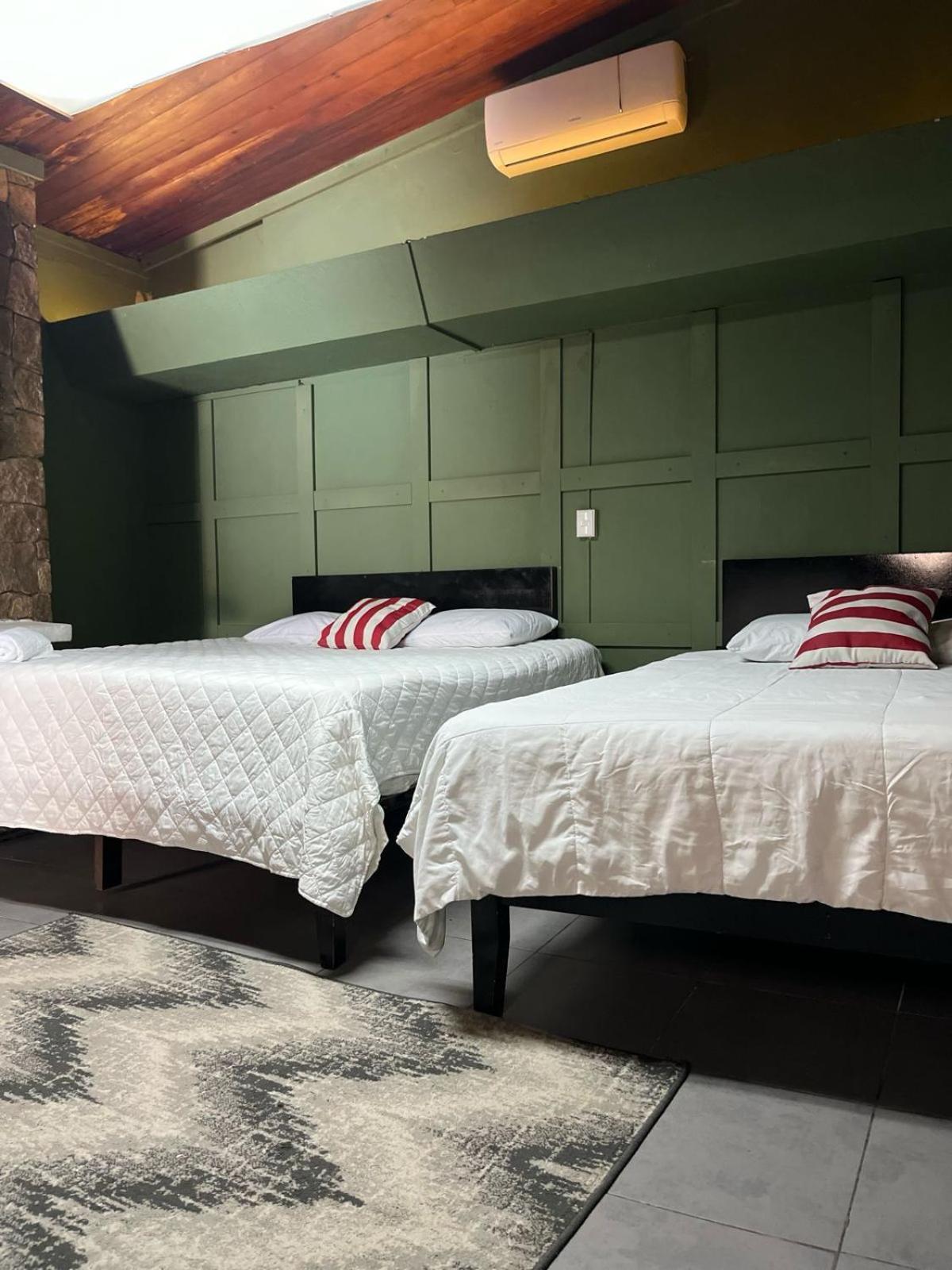 Villa Napoli Santa Ana Ngoại thất bức ảnh