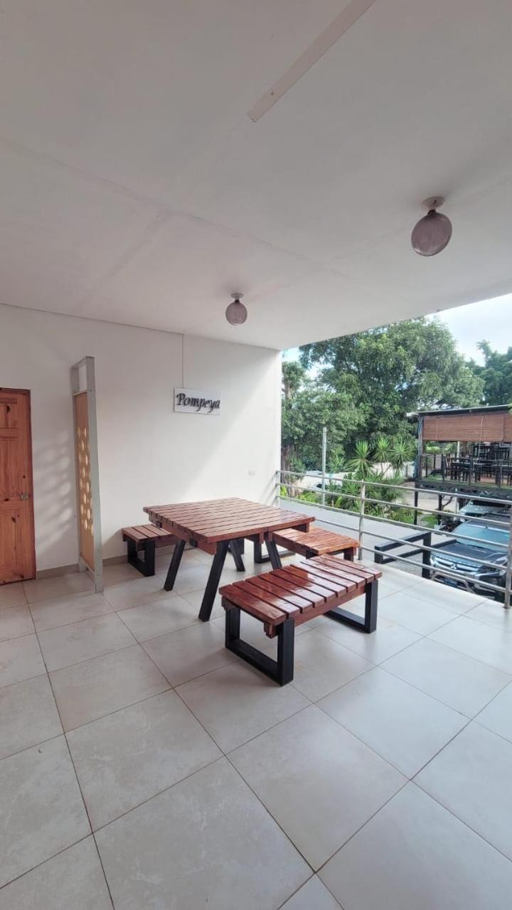 Villa Napoli Santa Ana Ngoại thất bức ảnh